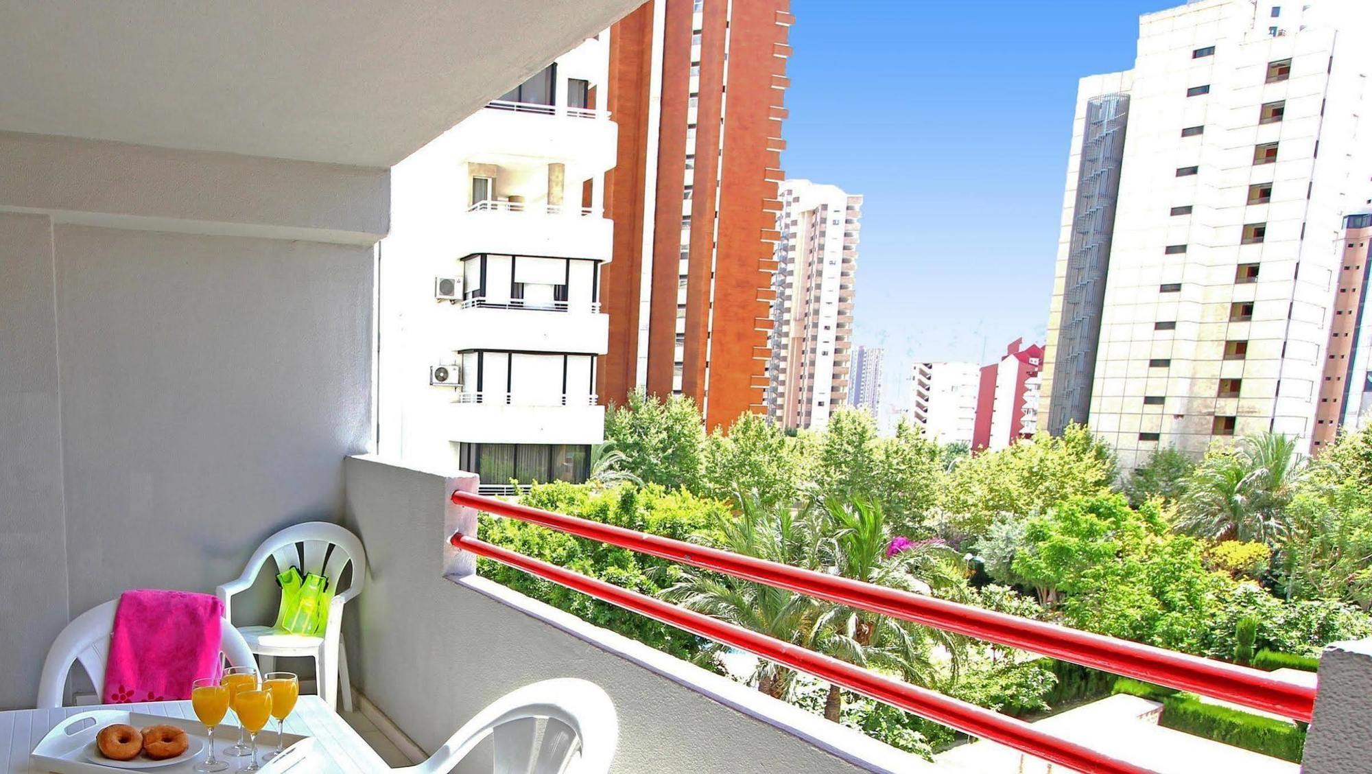 Pierre & Vacances Benidorm Levante Экстерьер фото